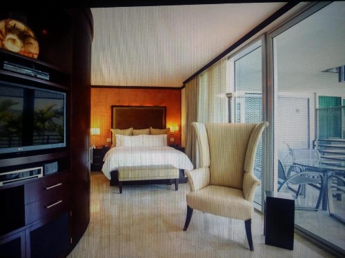 SoBe Ocean Drive Suites - image 8
