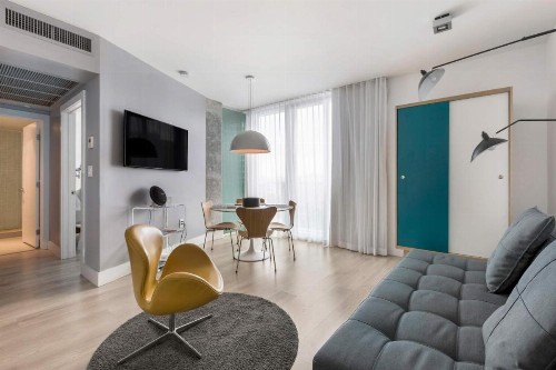 Boutique Hotel Suite 1215 West Avenue - image 12