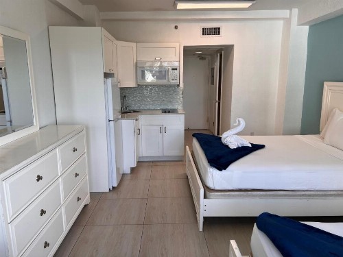 Ocean Front Units at Casablanca - image 33