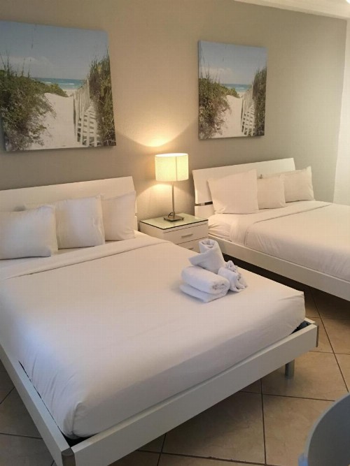 Ocean Front Units at Casablanca - image 4