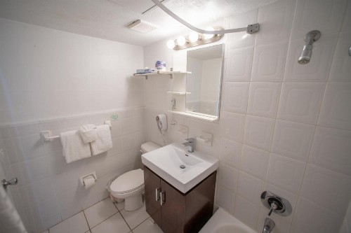 Ocean Front Units at Casablanca - image 40