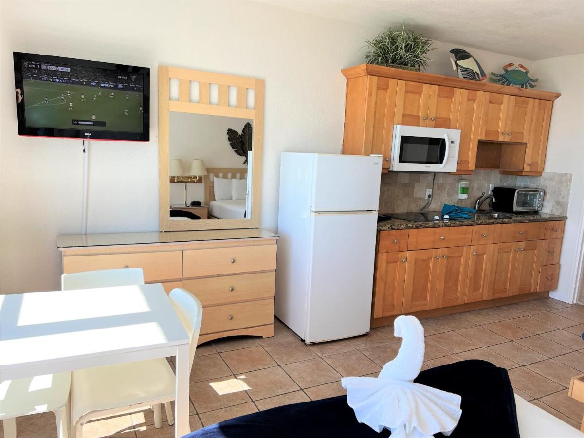 Ocean Front Units at Casablanca - image 5