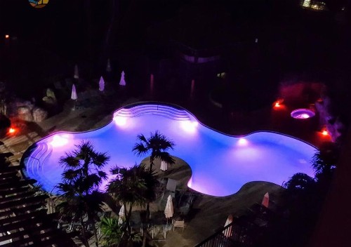 Luxury Beach Resort - HORA RENTALS