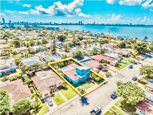 Blue House Miami - image 45