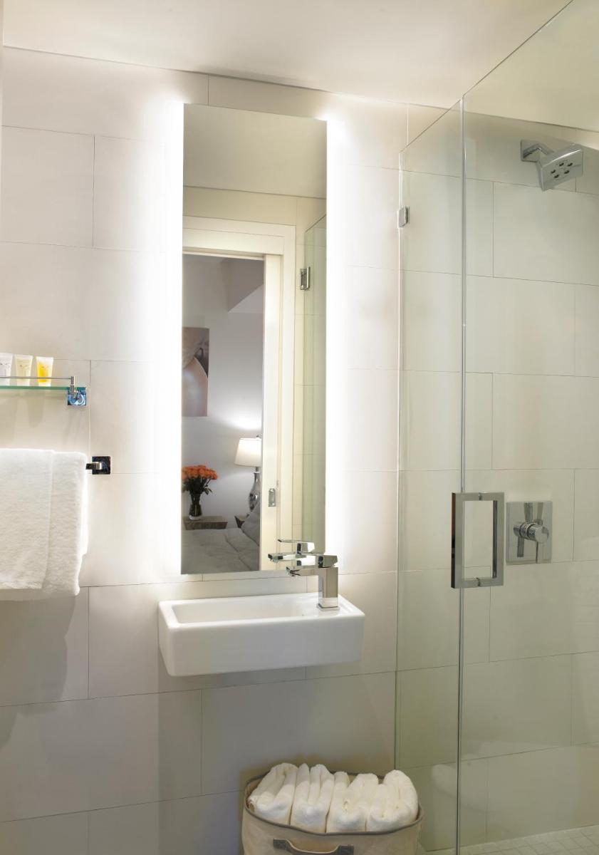 Grand Beach Hotel Bay Harbor - image 4