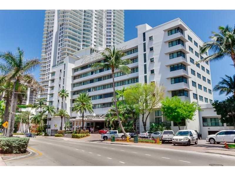 Miami Beach Suncoast Apartment IV - image 7