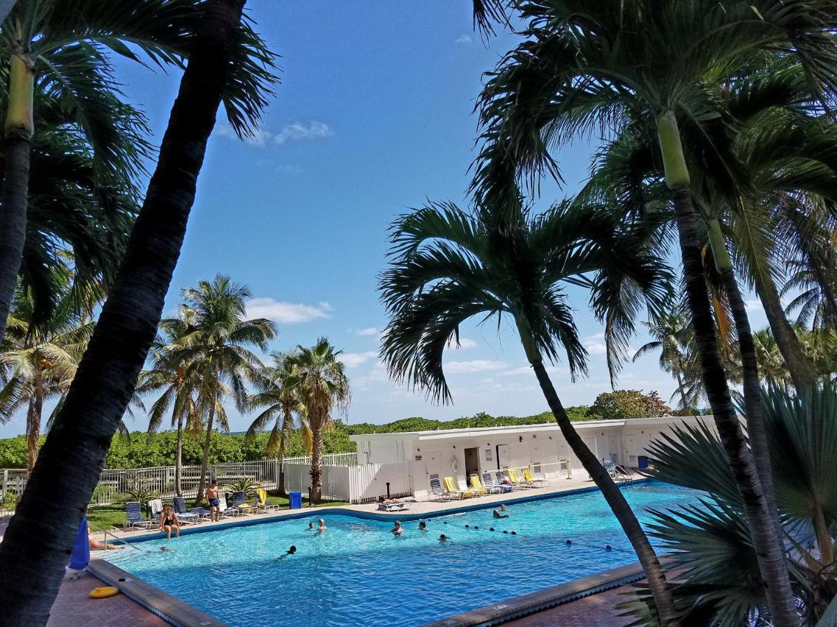Miami Beach Suncoast Apartment IV - image 2