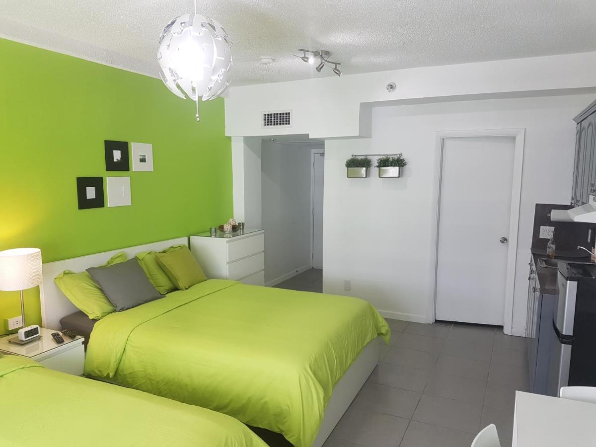 Miami Beach Suncoast Apartment IV - image 5