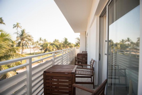 SoBeNY 12th and Ocean Suites - image 7