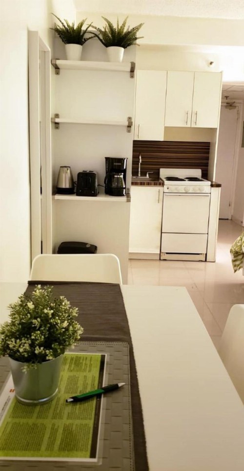 Miami Beach Suncoast apartments VII - image 4