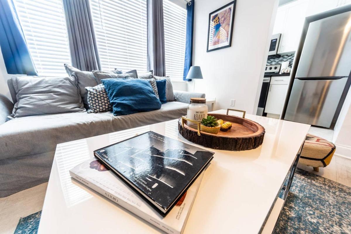 Empire Condo Hotel Suites - image 3