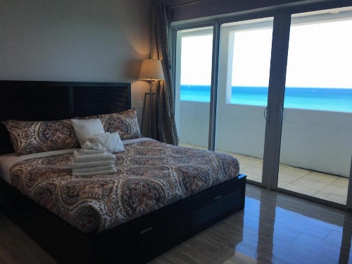 Penthouse in the sky - image 11