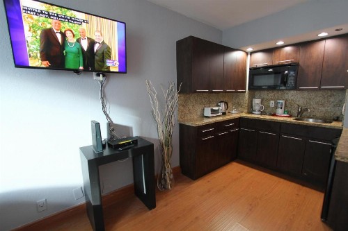 Penthouse in the sky - image 39
