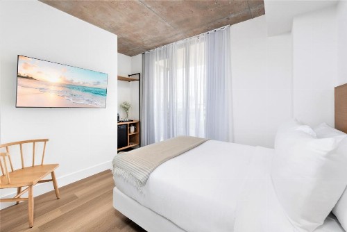 Urbanica Fifth - image 20