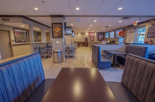 Stadium Hotel - image 13