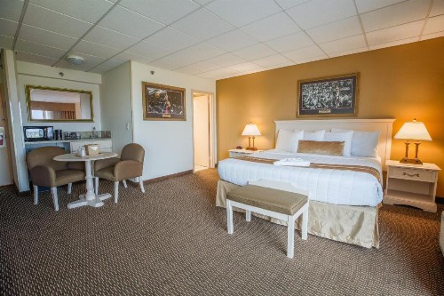 Stadium Hotel - image 37