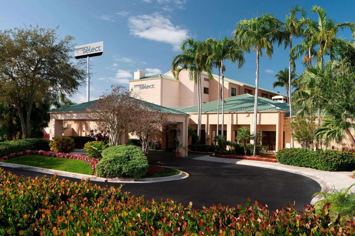 Sonesta Select Miami Lakes - main image