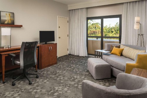 Sonesta Select Miami Lakes - image 13