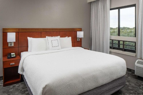 Sonesta Select Miami Lakes - image 15