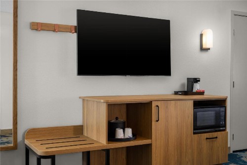 Hampton Inn Miami-Airport West - image 26