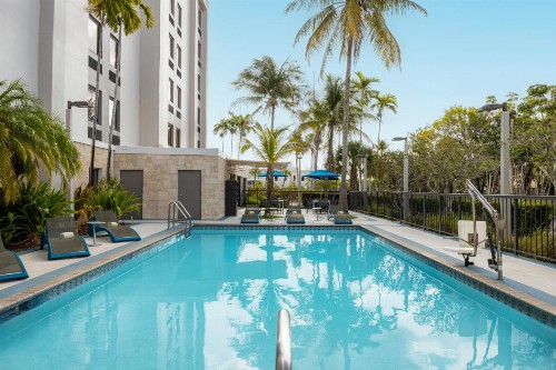 Hampton Inn Miami-Airport West - image 35
