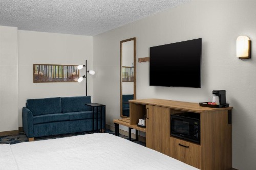 Hampton Inn Miami-Airport West - image 40