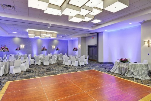 Embassy Suites by Hilton Miami International Airport - image 19