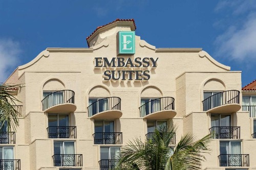 Embassy Suites by Hilton Miami International Airport - image 21