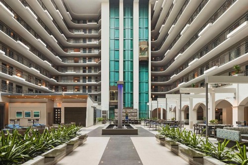 Embassy Suites by Hilton Miami International Airport - image 38
