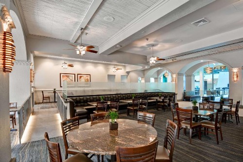 Embassy Suites by Hilton Miami International Airport - image 41