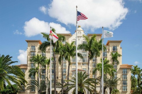 Embassy Suites by Hilton Miami International Airport - image 43