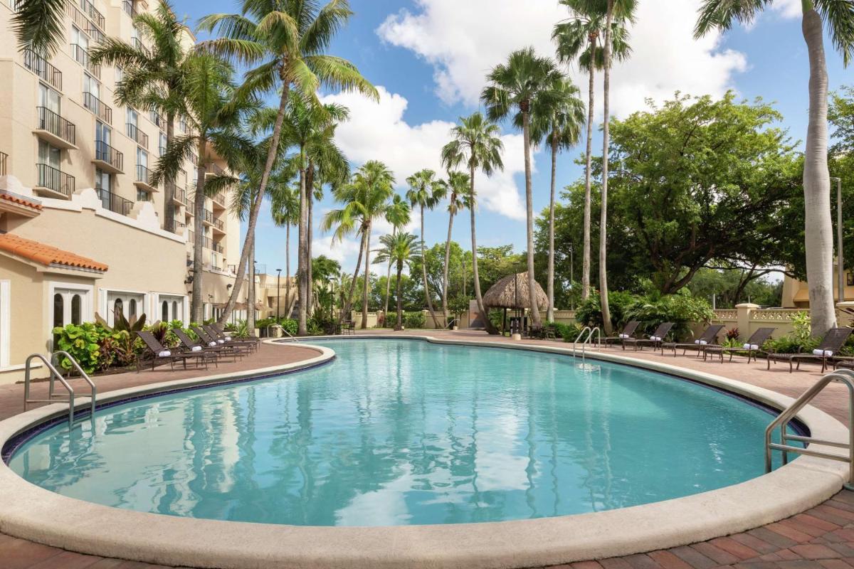 Embassy Suites by Hilton Miami International Airport - image 5