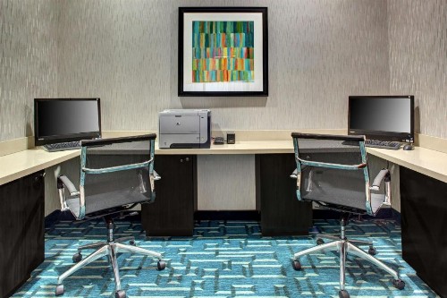 Hampton Inn Miami-Coconut Grove/Coral Gables - image 11