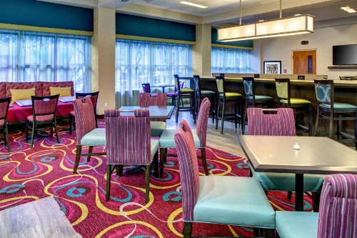 Hampton Inn Miami-Coconut Grove/Coral Gables - image 25