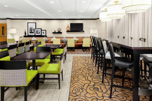 Hampton Inn Miami/Dadeland - image 14
