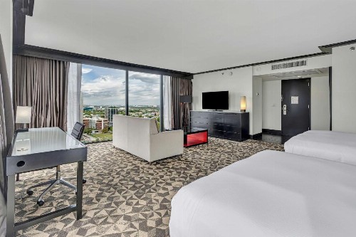 Hilton Miami Downtown - image 31