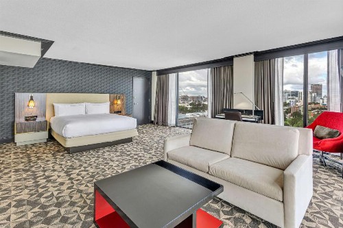 Hilton Miami Downtown - image 35