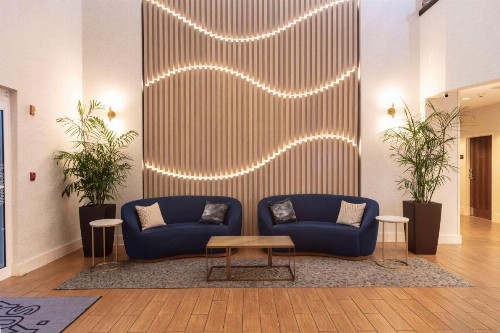 Hampton Inn & Suites Miami Airport South/Blue Lagoon - image 4