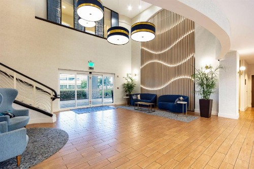 Hampton Inn & Suites Miami Airport South/Blue Lagoon - image 5