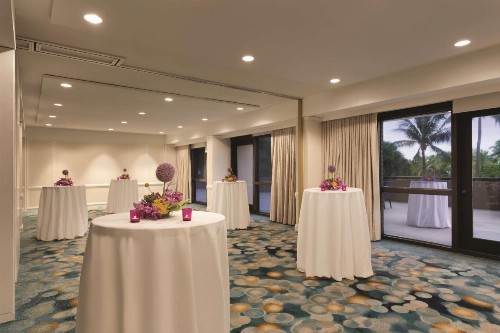 Hilton Miami Airport Blue Lagoon - image 27