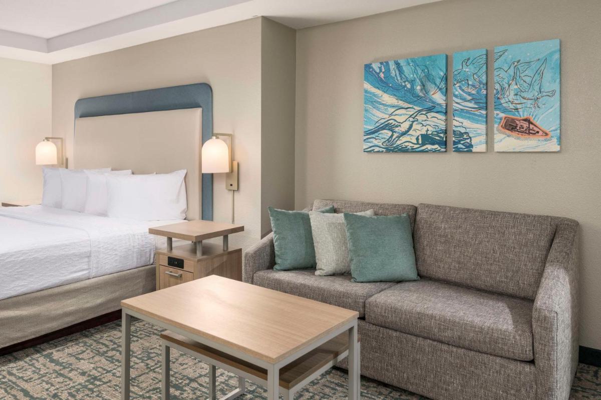 Homewood Suites Miami Airport/Blue Lagoon - image 2