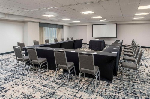 Homewood Suites Miami Airport/Blue Lagoon - image 22