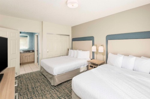 Homewood Suites Miami Airport/Blue Lagoon - image 37