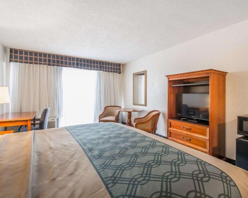 Rodeway Inn Miami I-95 - image 6