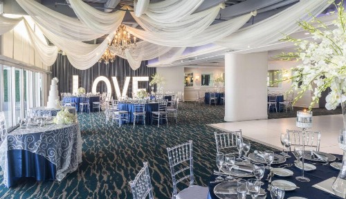 DoubleTree by Hilton Grand Hotel Biscayne Bay - image 10