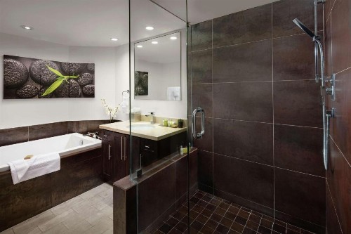 DoubleTree by Hilton Grand Hotel Biscayne Bay - image 15