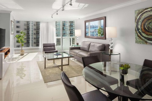 DoubleTree by Hilton Grand Hotel Biscayne Bay - image 16
