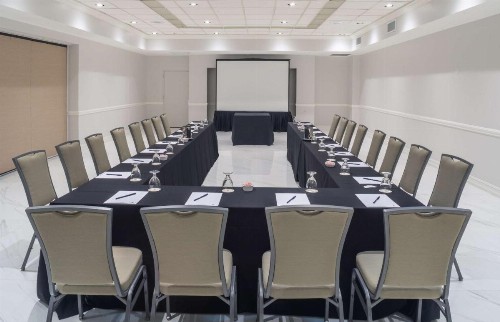 DoubleTree by Hilton Grand Hotel Biscayne Bay - image 46