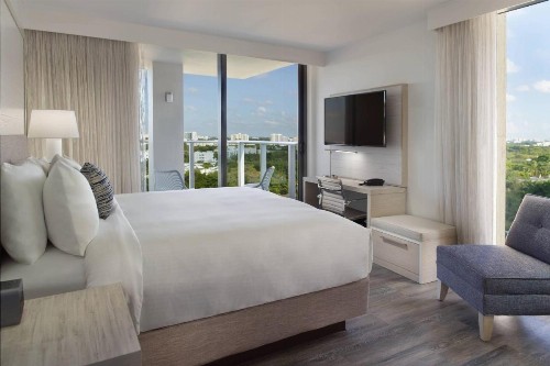 Courtyard Miami Coconut Grove - image 15