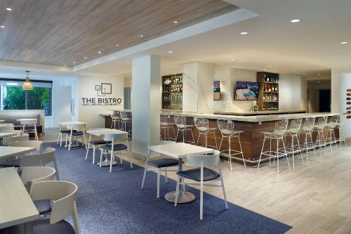 Courtyard Miami Coconut Grove - image 25